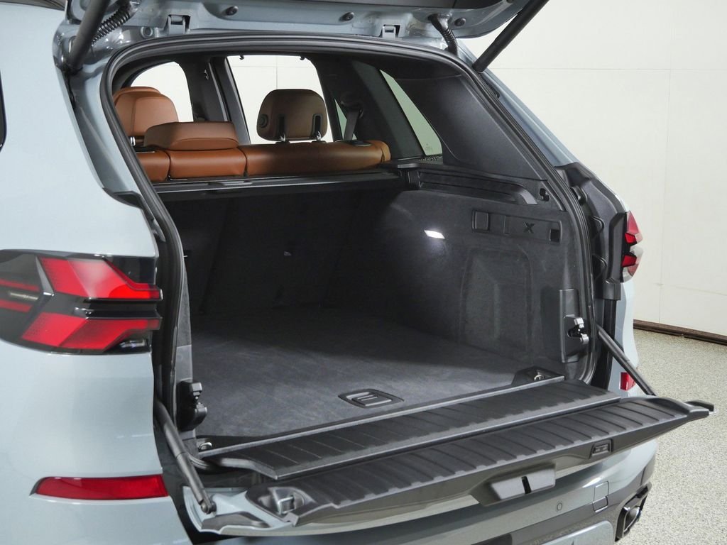 New 2026 Brooklyn Grey Metallic BMW xDrive40i image 29