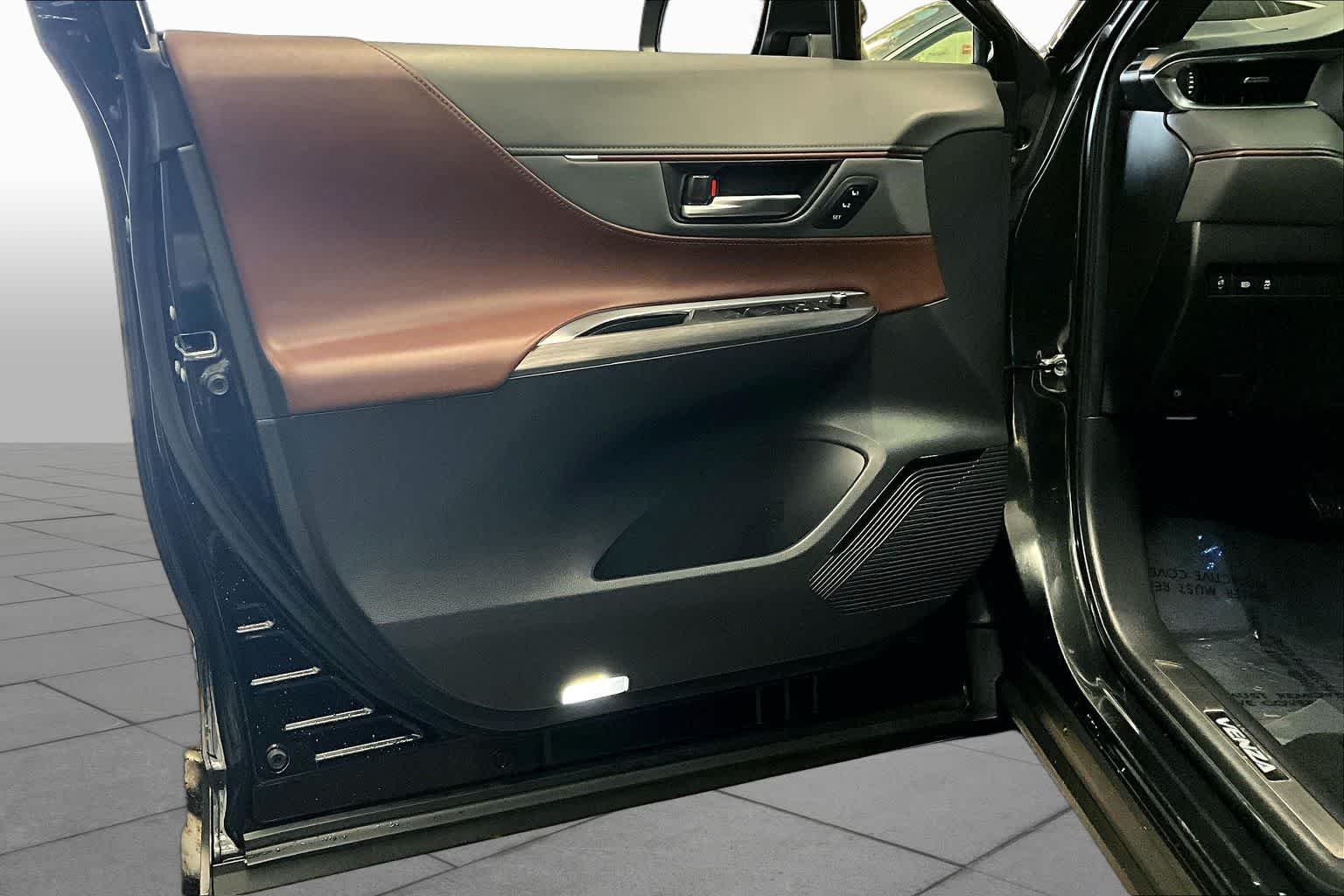 Used 2024 Celestial Black Toyota XLE image 33