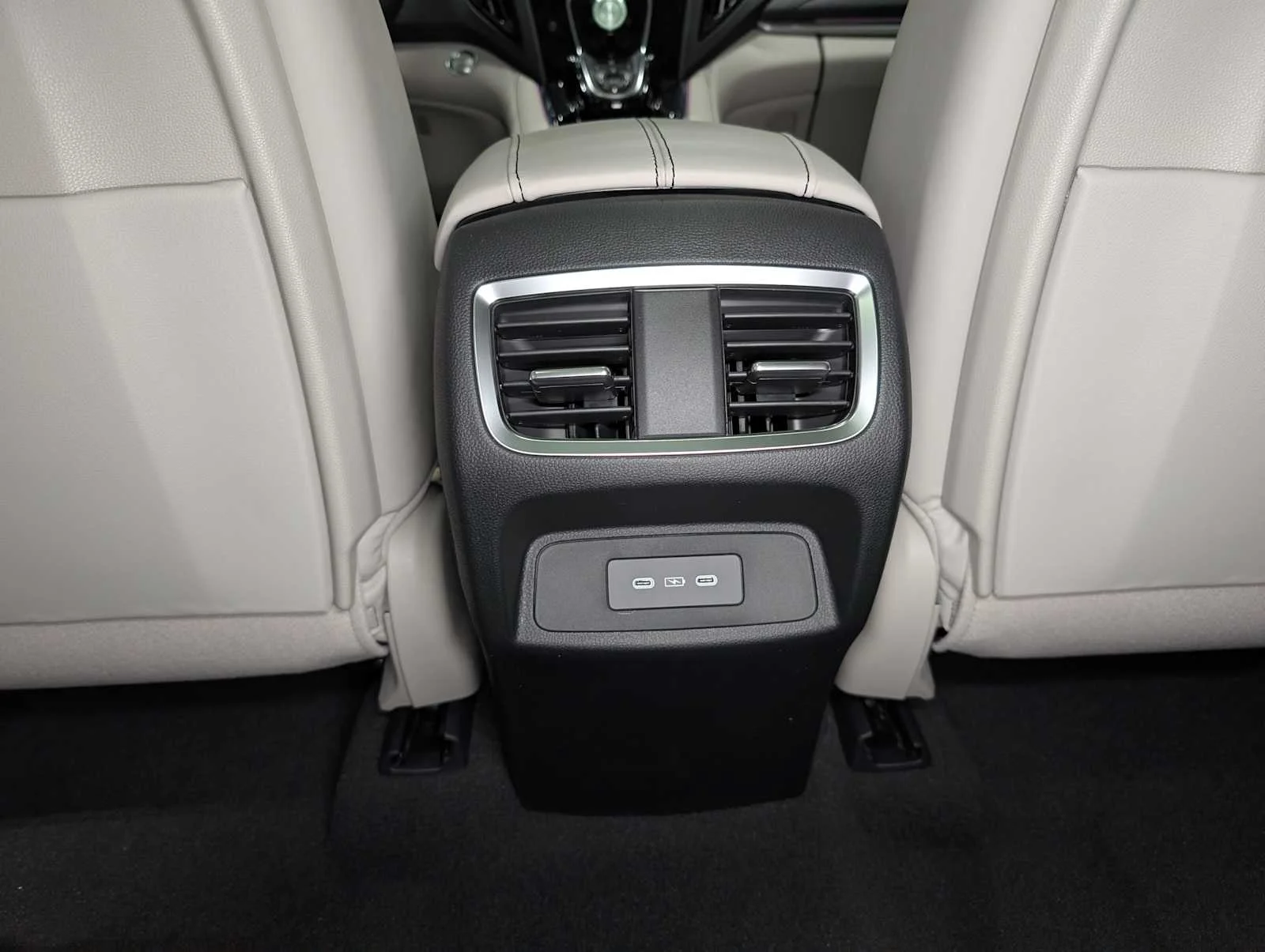 New 2026 Platinum White Pearl Acura w/Technology Package image 20