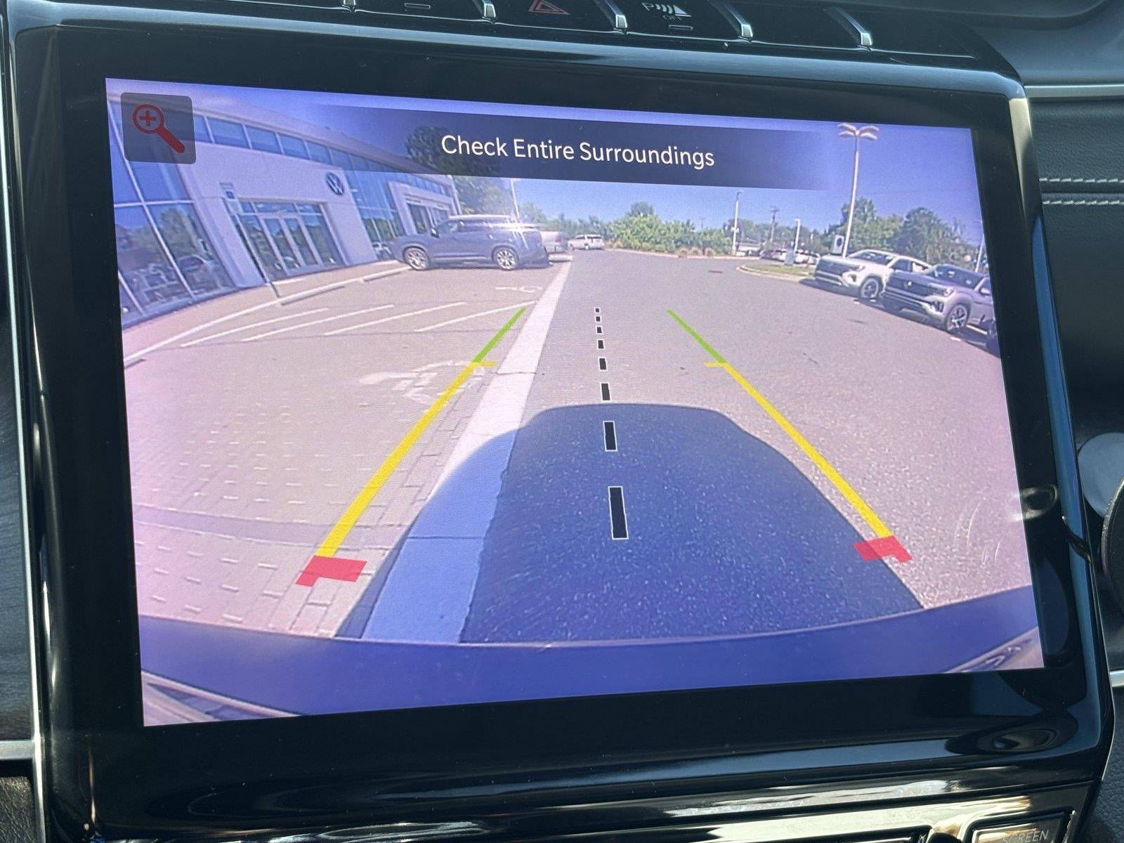 Used 2021 Diamond Black Crystal Pearlcoat Jeep Limited image 24