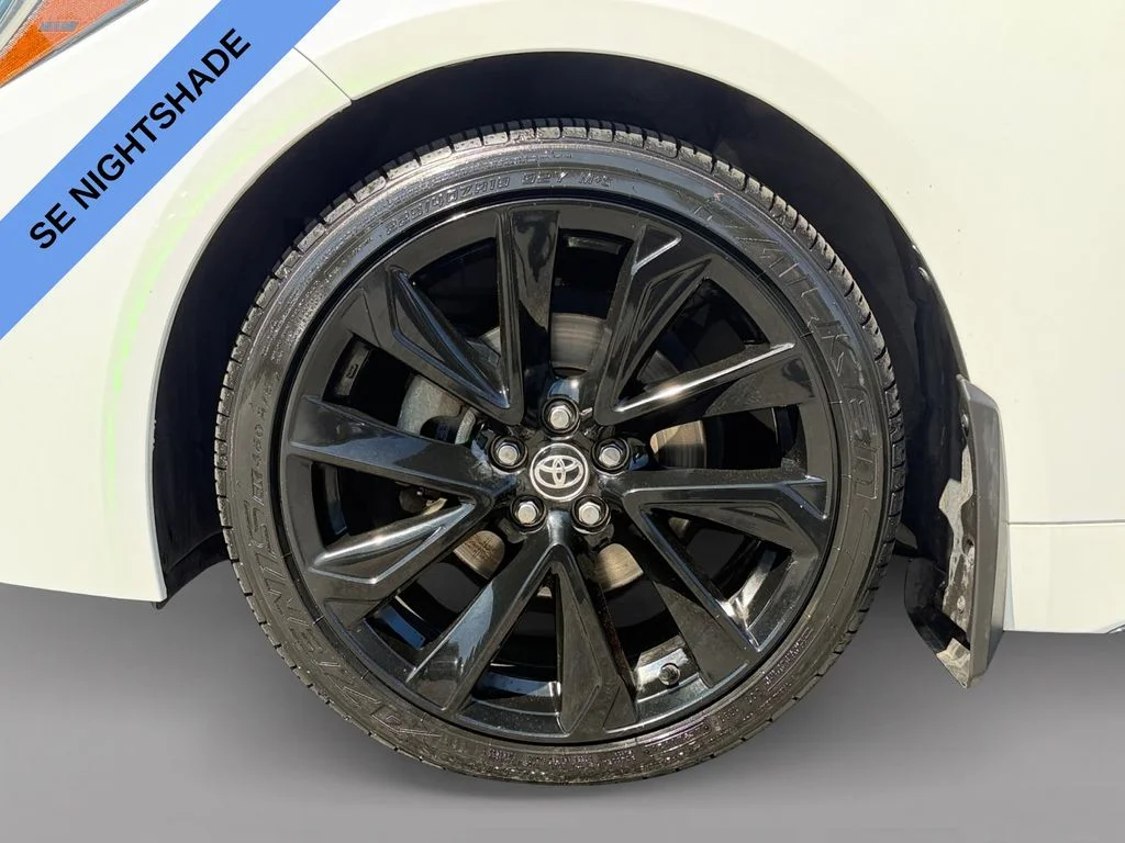 Used 2020 White Toyota SE Nightshade image 15