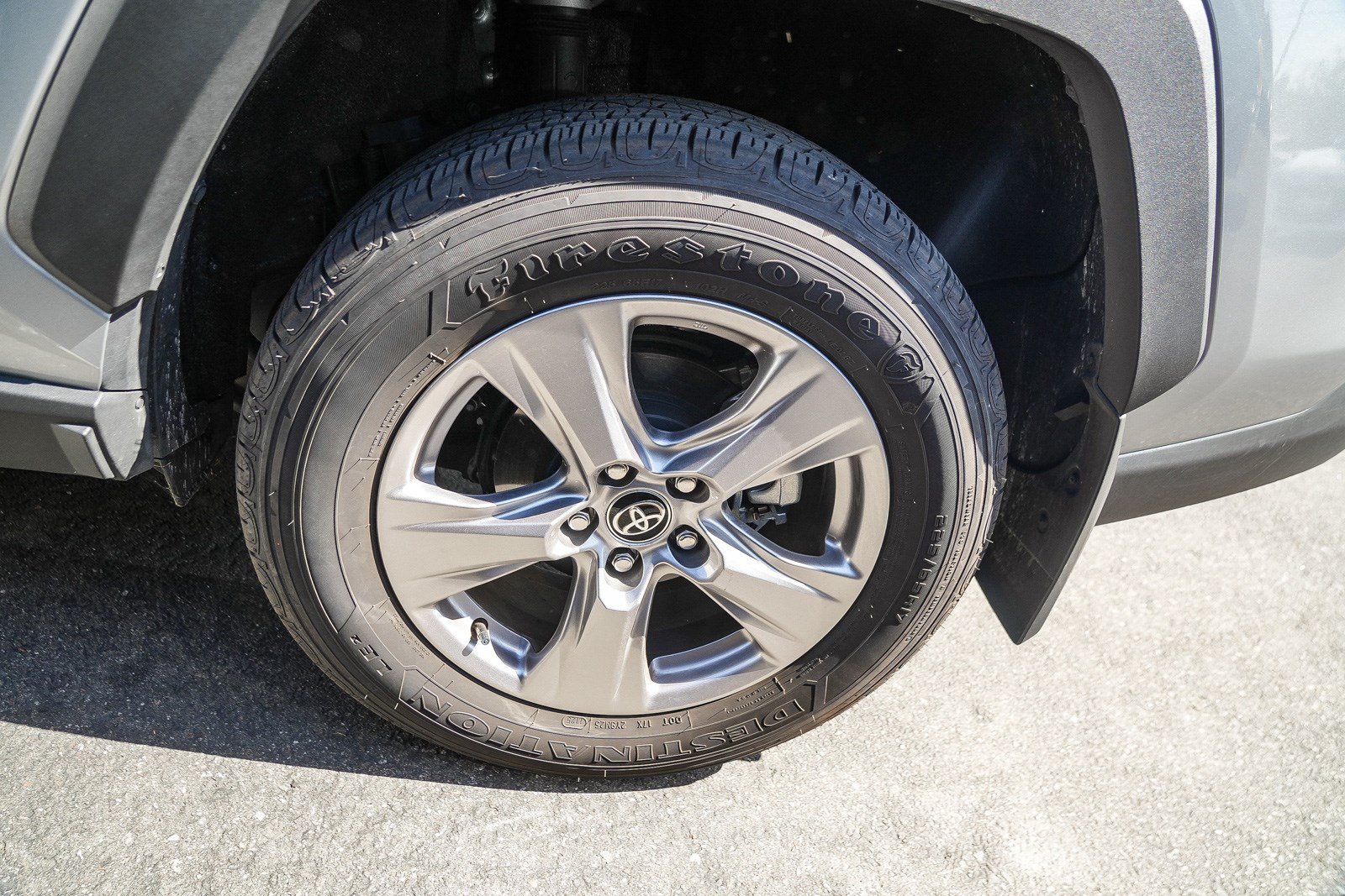 Certified Used 2025 Silver Sky Metallic Toyota XLE image 9