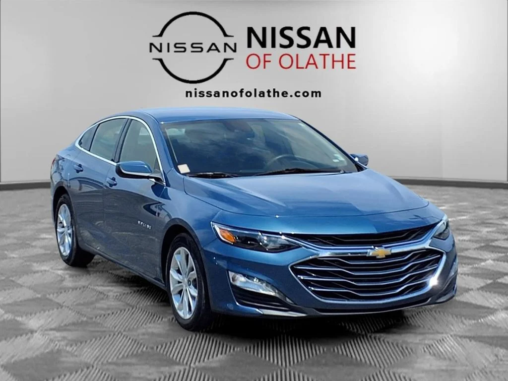 Used 2024 Blue Chevrolet LT image 30