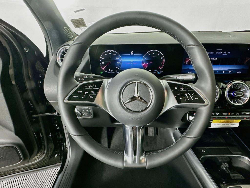 New 2026 Night Black Mercedes-Benz GLA 250 image 41