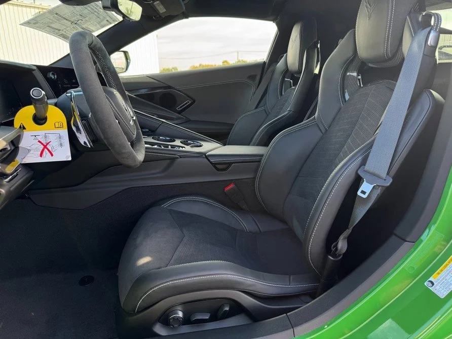 2026 Chevrolet Corvette 2LT - Photo 14