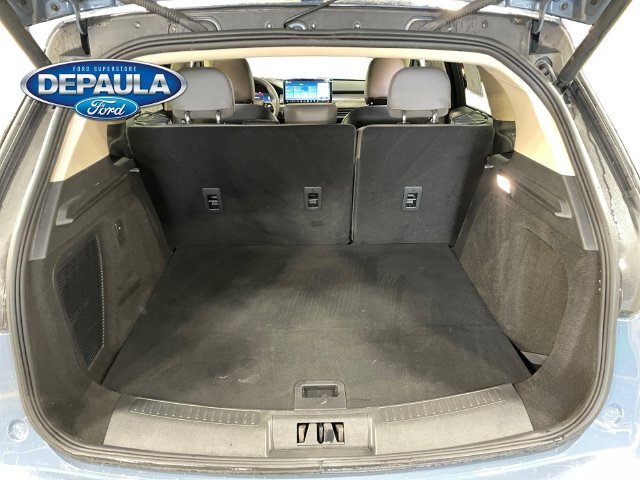 Used 2023 Blue Metallic Lincoln Standard image 6