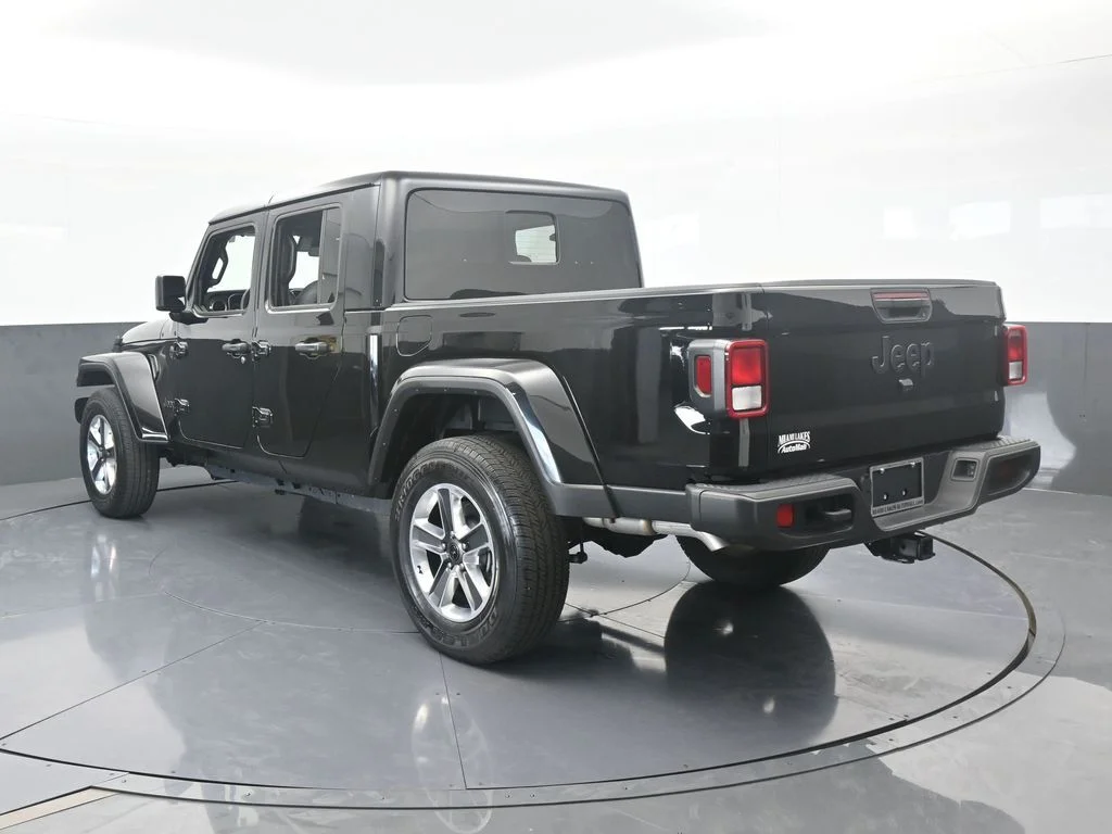 Used 2024 Black Clearcoat Jeep Sport S image 3