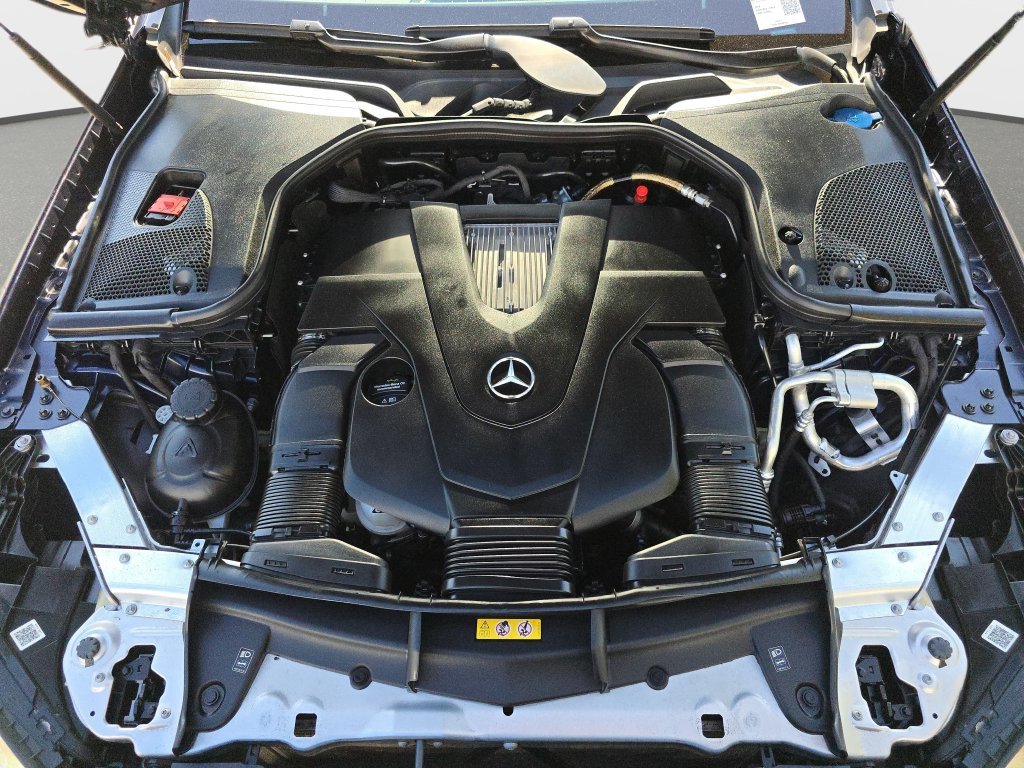 Used 2018  Mercedes-Benz E 400 image 34
