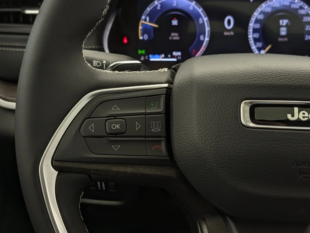 New 2026 Black Jeep Altitude - - 4x4 - Power Sunroof - Altitude Pack - 2.0L Turbo - Remote Start & More! image 17