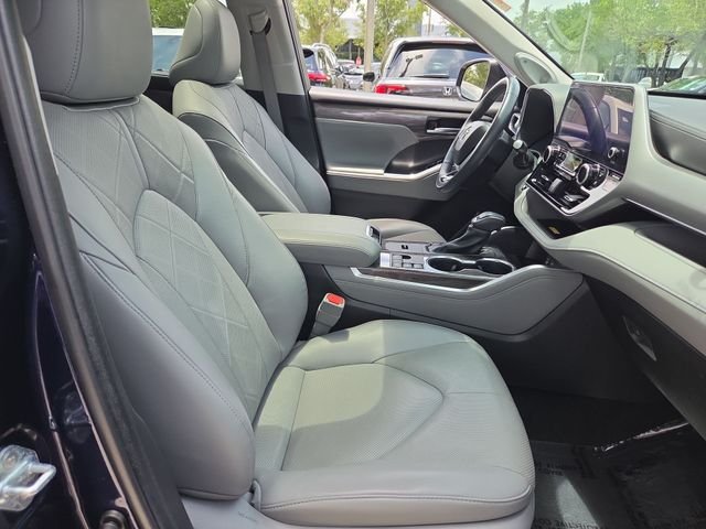 Used 2023 Blue Toyota Platinum image 26
