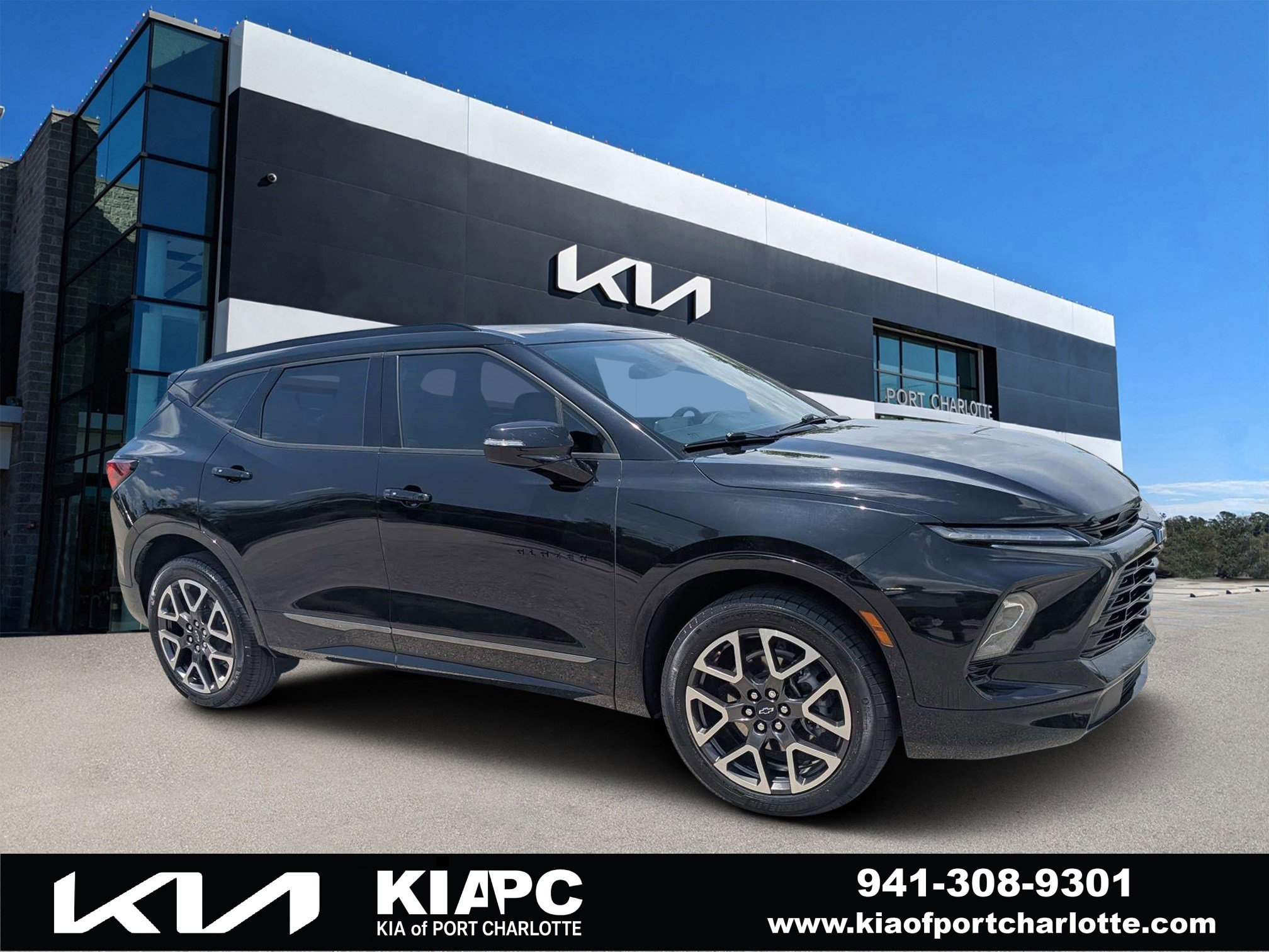 Used 2023 Black Chevrolet RS image 1