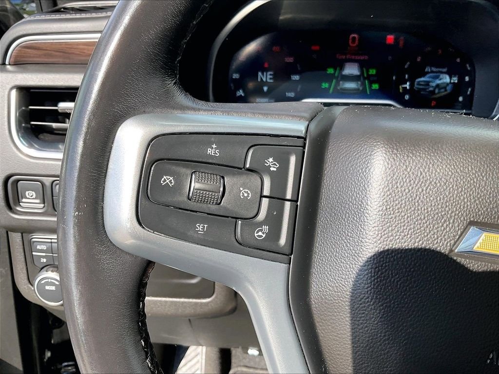 Used 2022 Black Chevrolet LT image 24