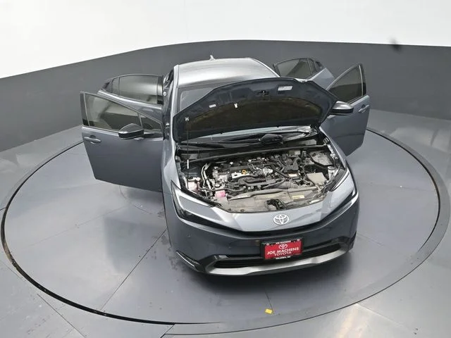 Used 2024 Gray Toyota XLE image 40