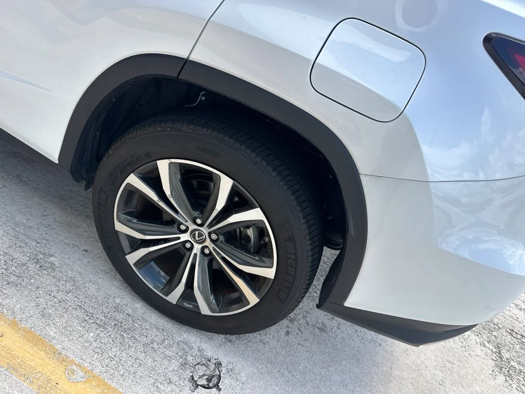 Used 2020 Eminent White Pearl Lexus 350 image 7