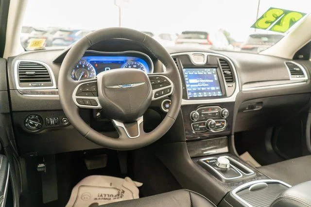 Used 2023 White Chrysler Touring image 15