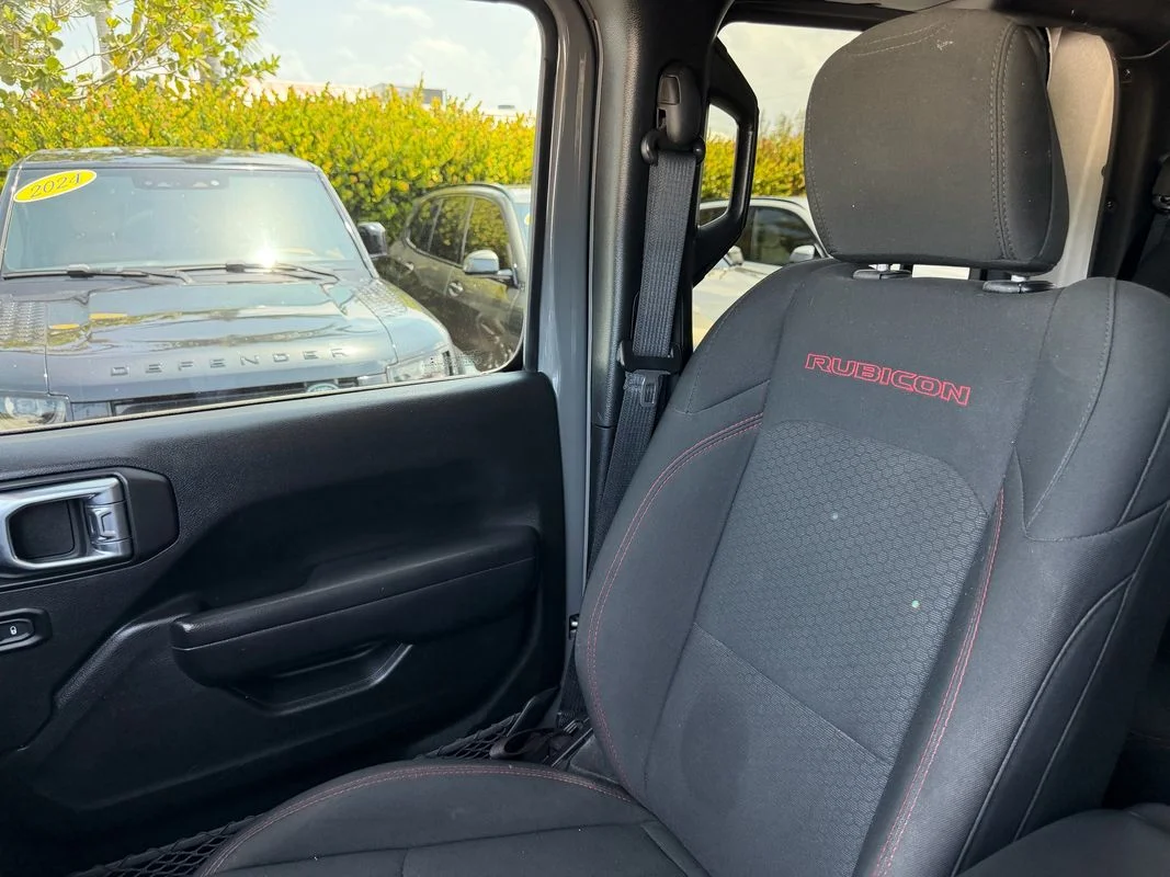 Used 2021  Jeep Rubicon 4x4 image 25