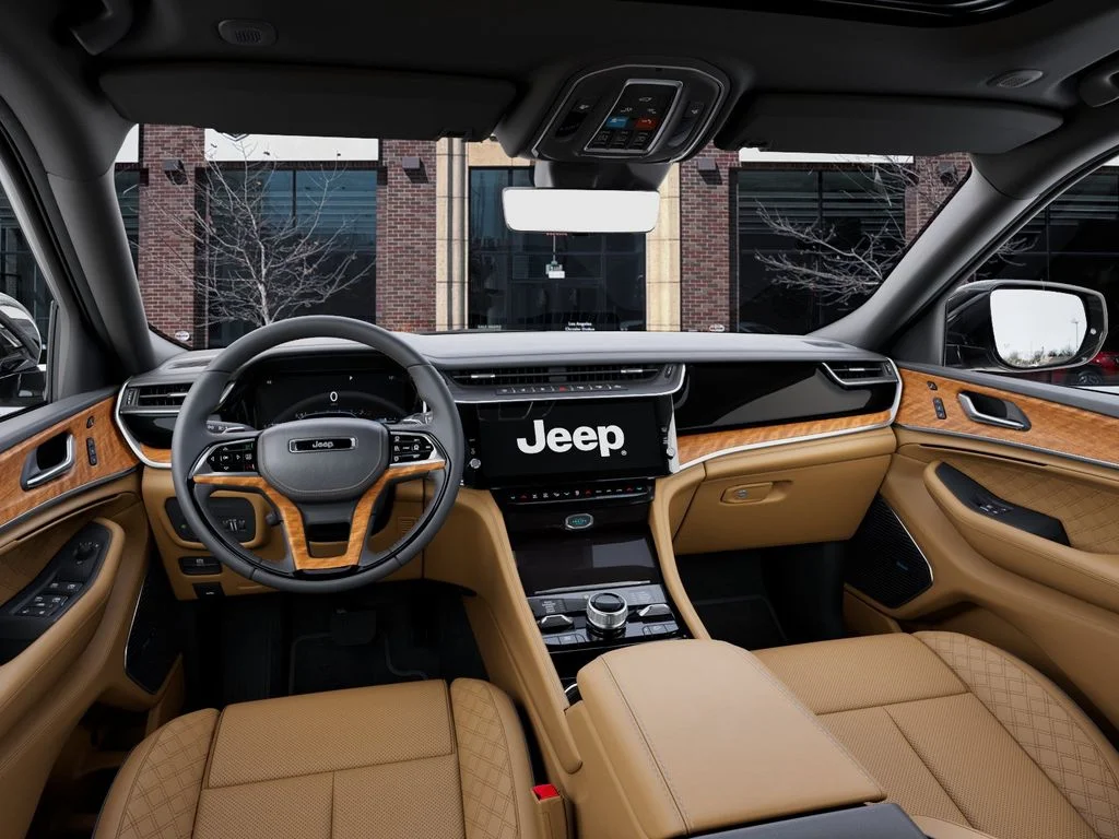 New 2026 Bright White Clear-Coat Exterior Paint Jeep Summit image 14