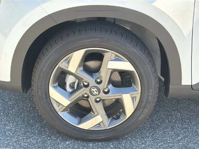 Used 2026 White Hyundai SEL image 38