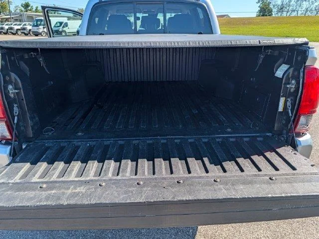 Used 2019 Gray Toyota SR image 23