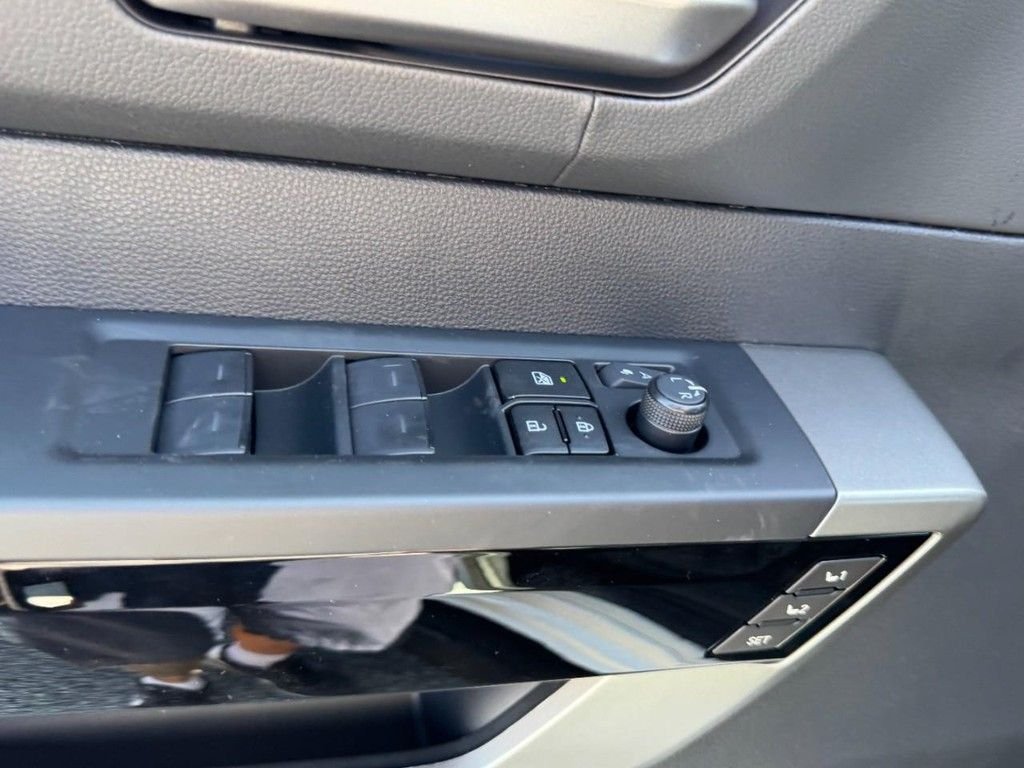 New 2026 Ice Cap Toyota Tundra Limited image 14