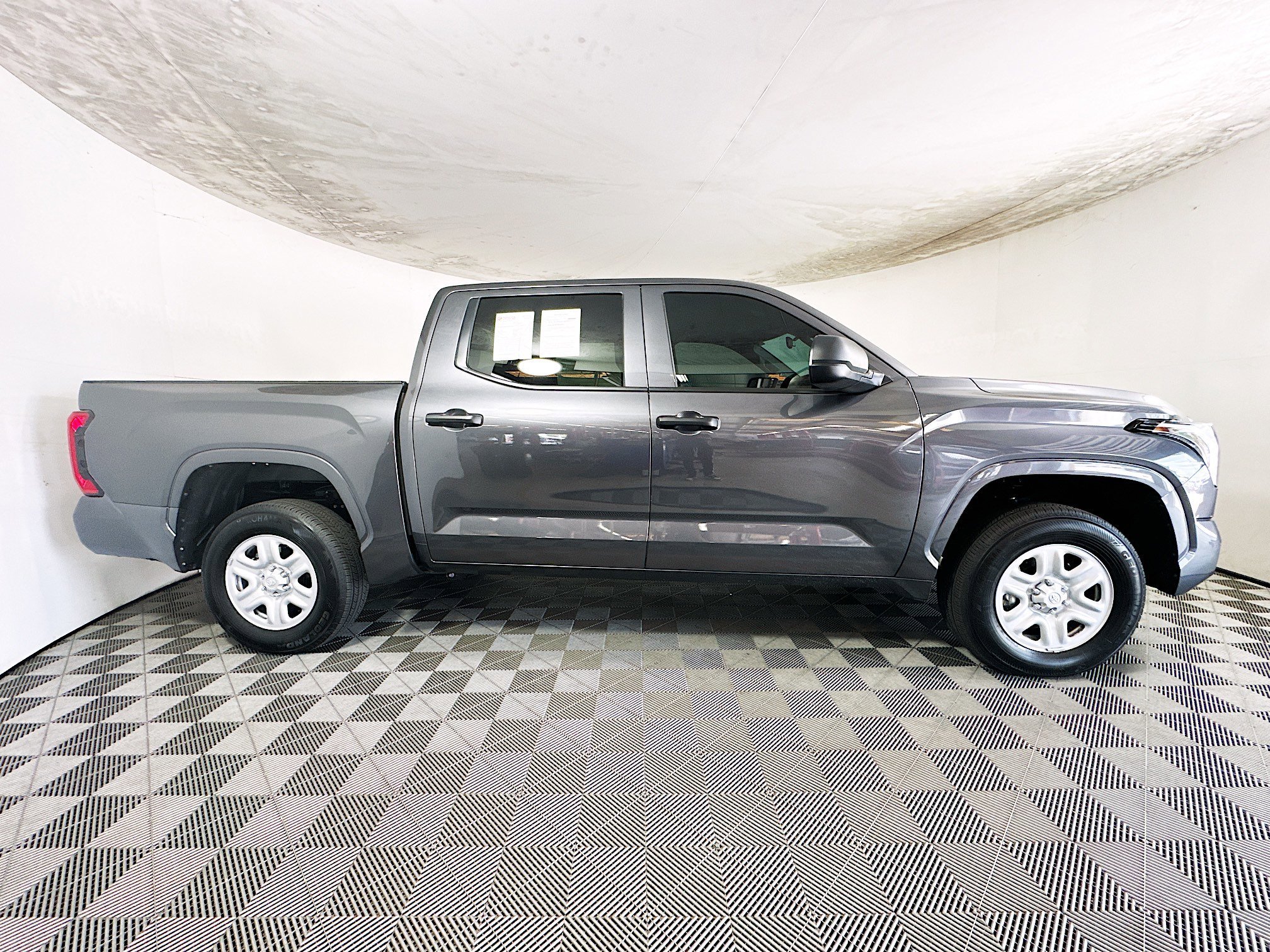 2026 Toyota Tundra thumbnail 4