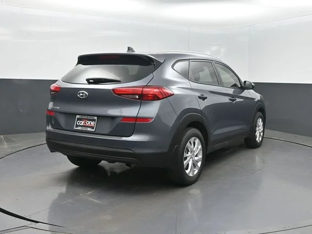 Used 2021 Gray Hyundai Value image 33