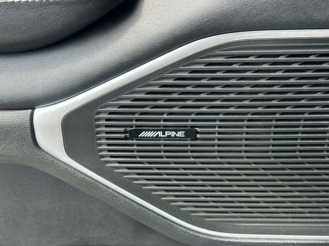 Used 2022 White Jeep Series II image 24