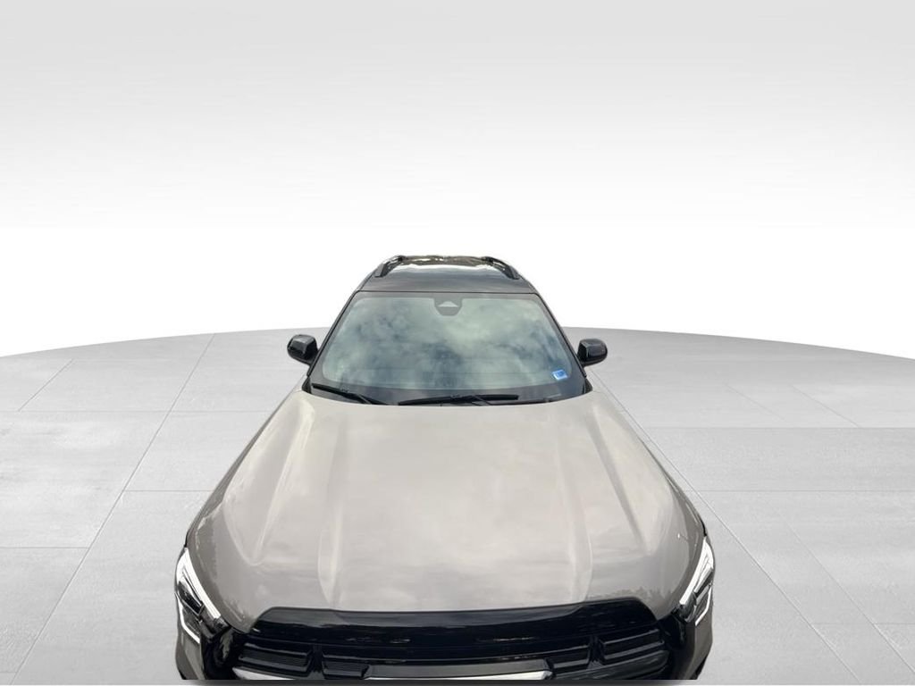 Used 2026  GMC AT4 image 12