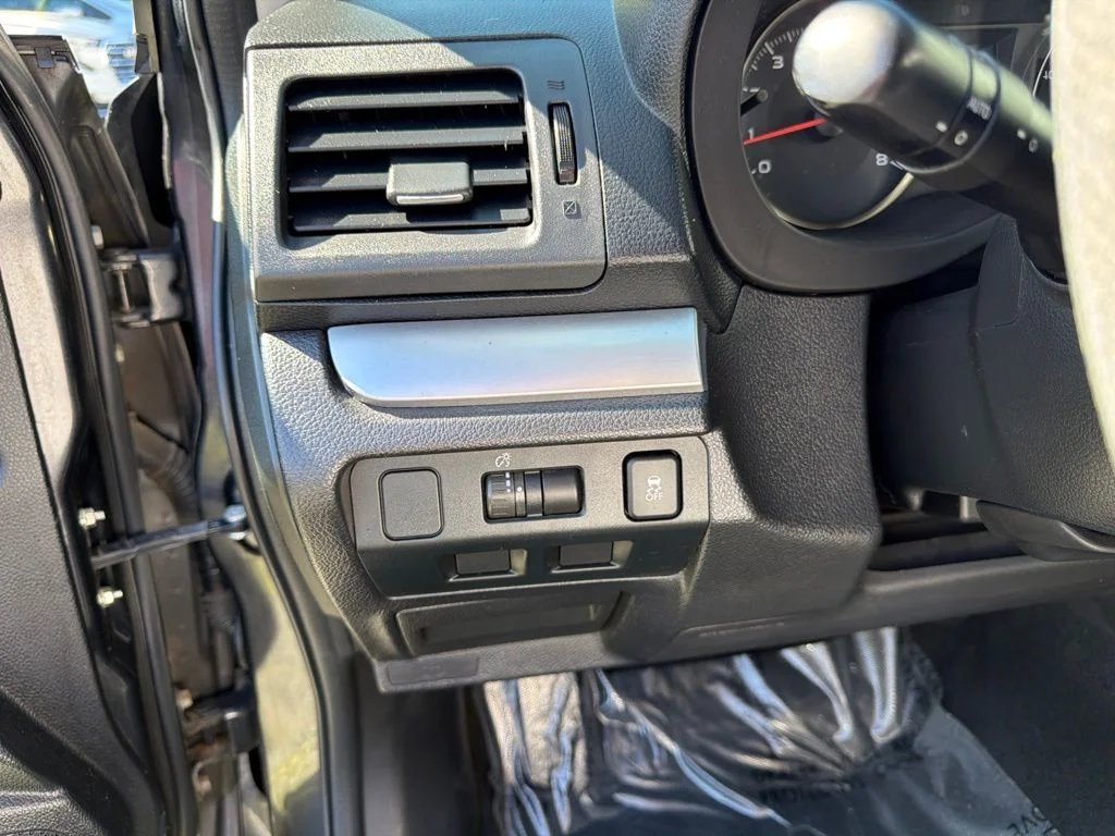 2014 Subaru XV Crosstrek Limited - Photo 25