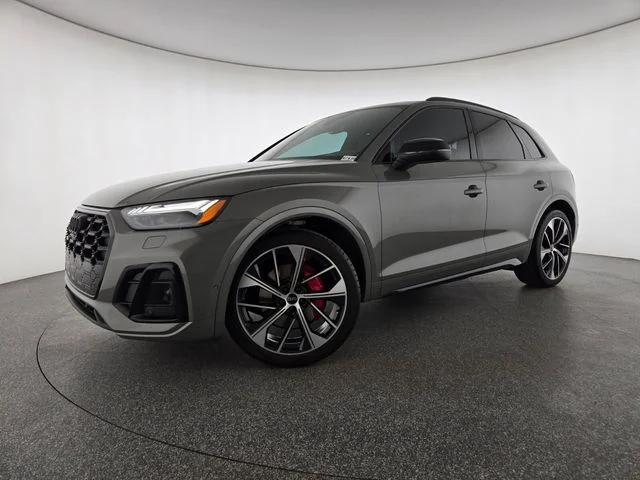 2023 Audi SQ5 Prestige's photo