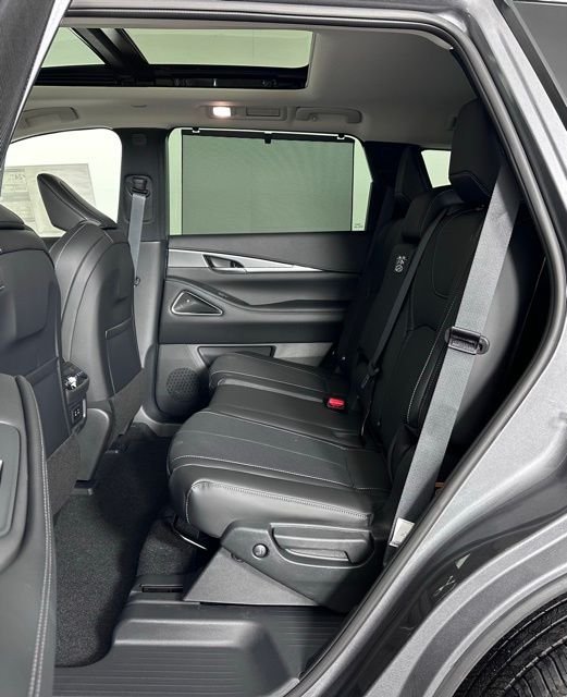 Certified Used 2026 Gray INFINITI LUXE image 20