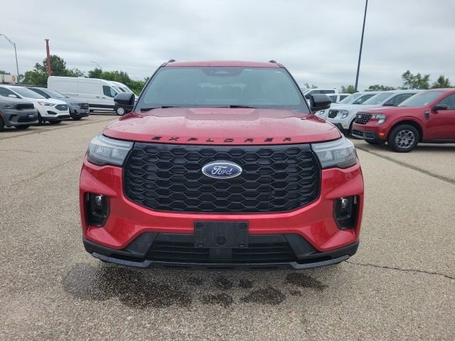 Used 2025 Red Metallic Ford ST-Line image 19