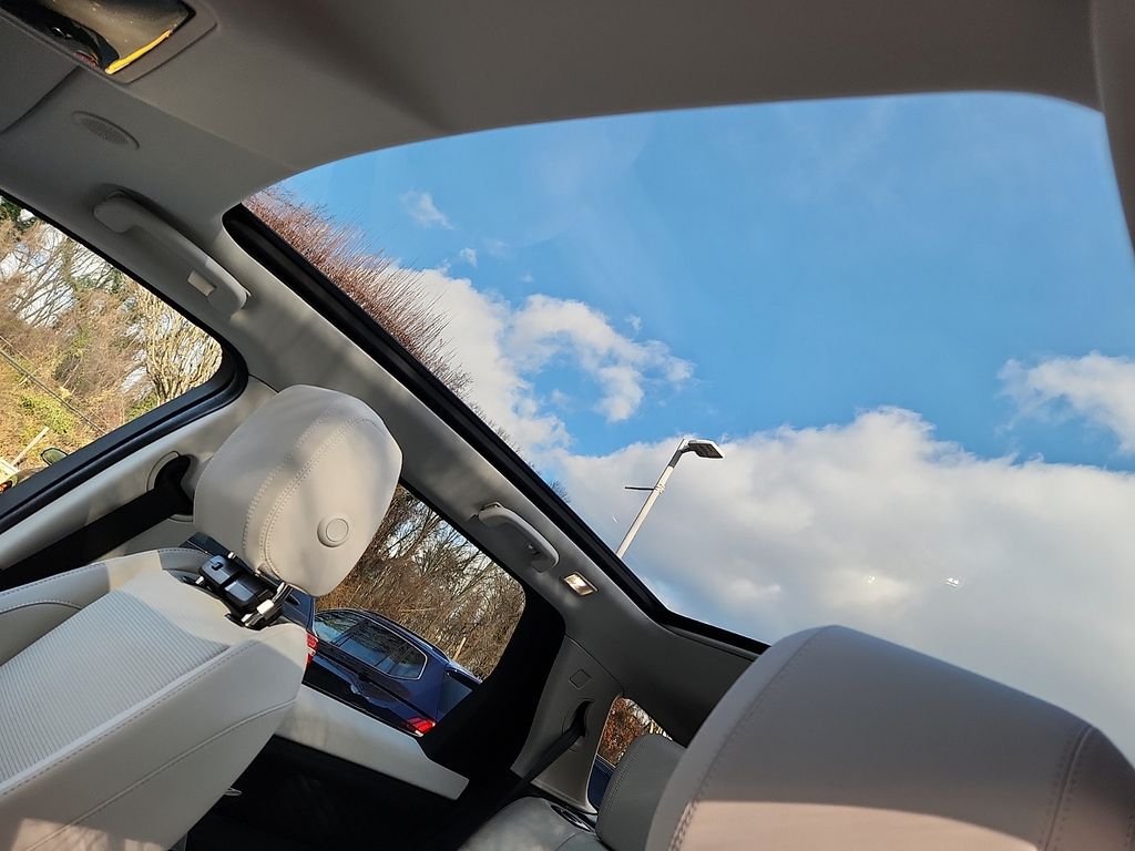 2025 Land Rover Discovery Sport S - Photo 14