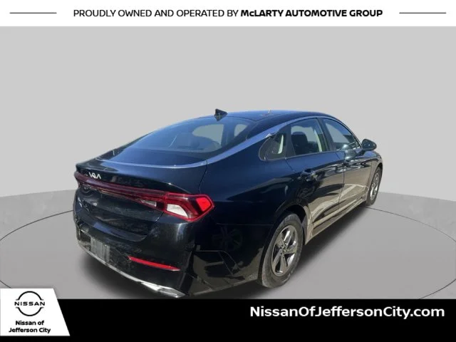 Used 2022 Black Kia LXS image 3