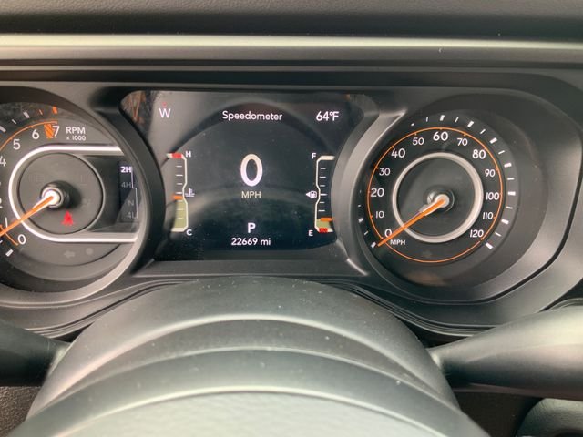 Used 2024 Blue Jeep Mojave image 21