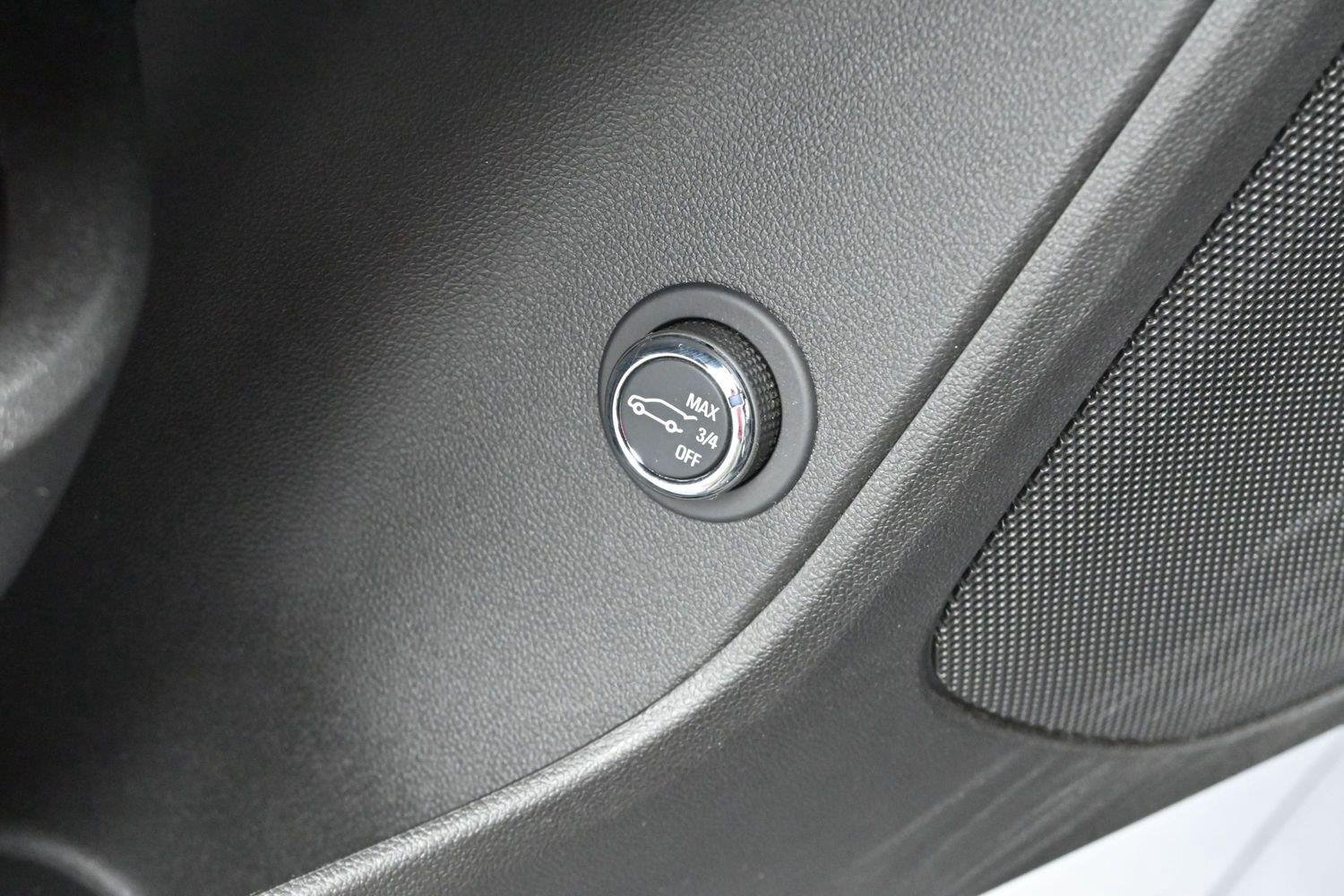 Used 2023 BLACK Chevrolet LT image 14