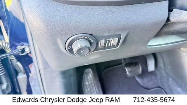 New 2026 Fathom Blue Pearl-Coat Exterior Paint Jeep Limited image 19