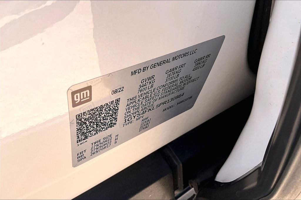 Used 2023 White Cadillac Sport image 33