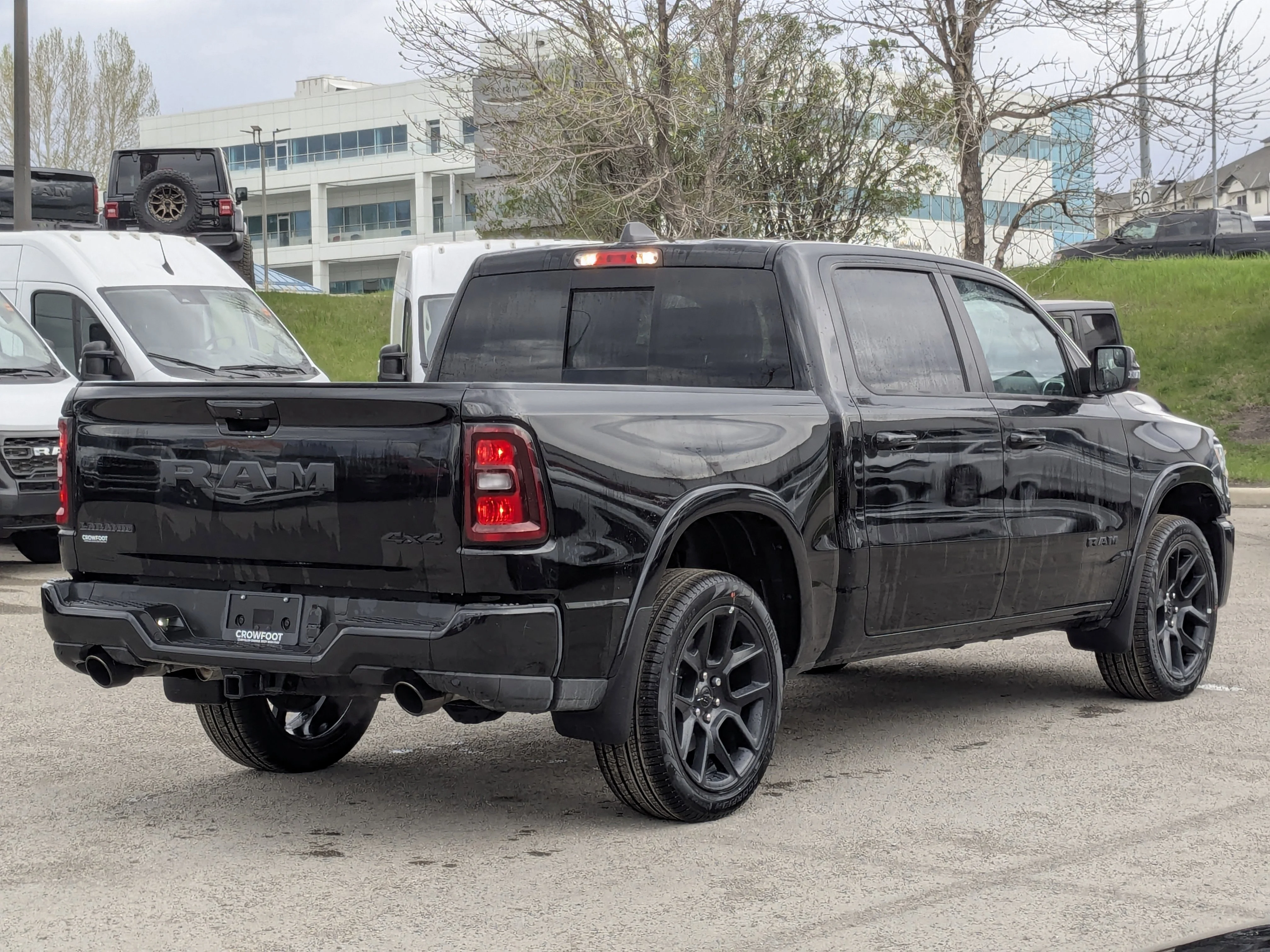 New 2026 Black RAM Laramie - - Twin Turbo - 22 Black Wheels - 14.4 Screen - Harman/Kardon - Pano Sunroof & More! image 8