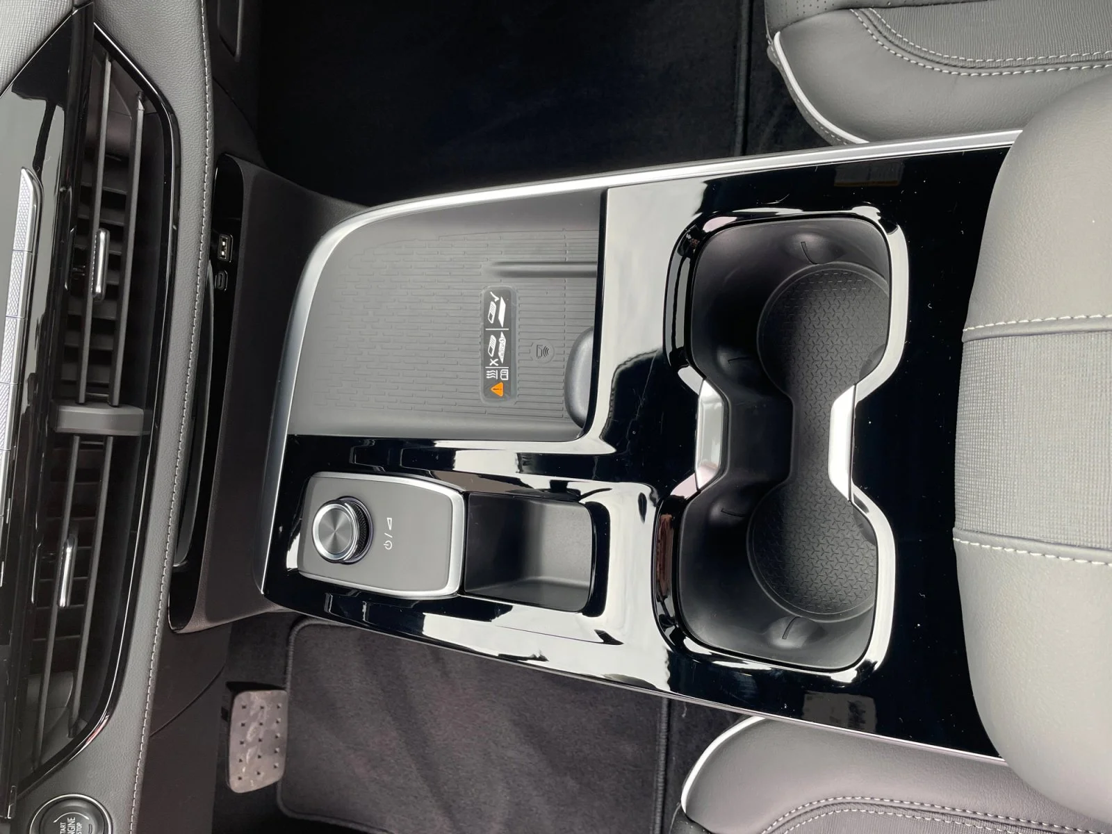 New 2026 Summit White Buick Sport Touring AWD image 23