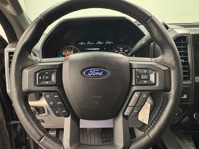 Used 2017 Gray Ford XLT image 21