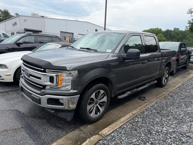 Used 2020 Magnetic Metallic Ford XLT image 2