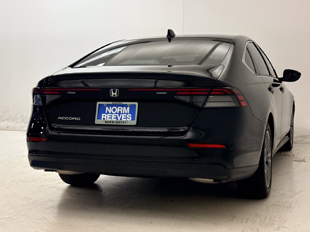 Certified Used 2024 Crystal Black Pearl Honda EX image 39