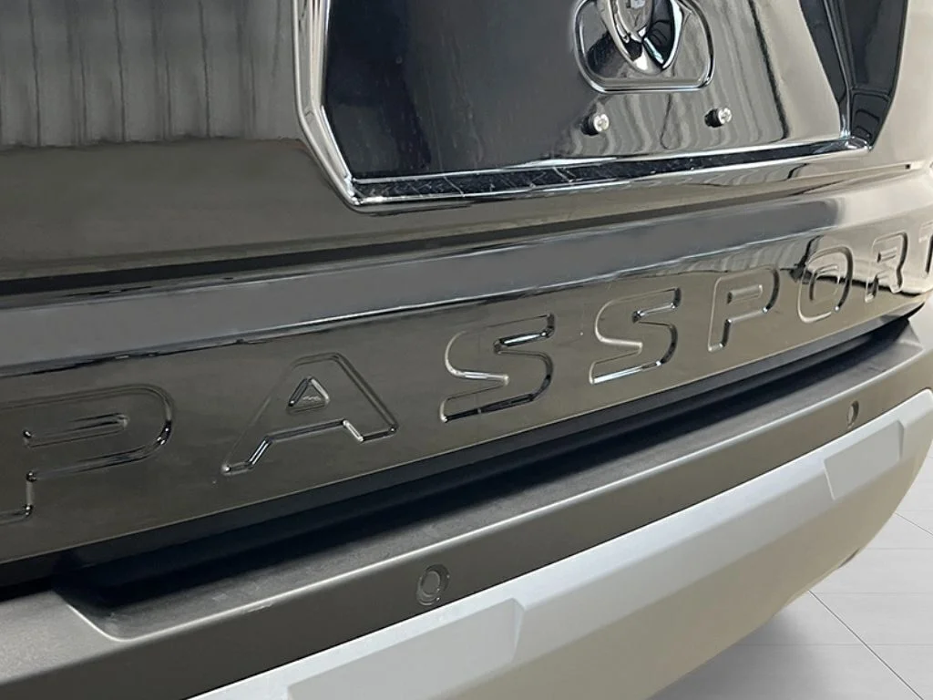 New 2026 Crystal Black Pearl Honda RTL image 5