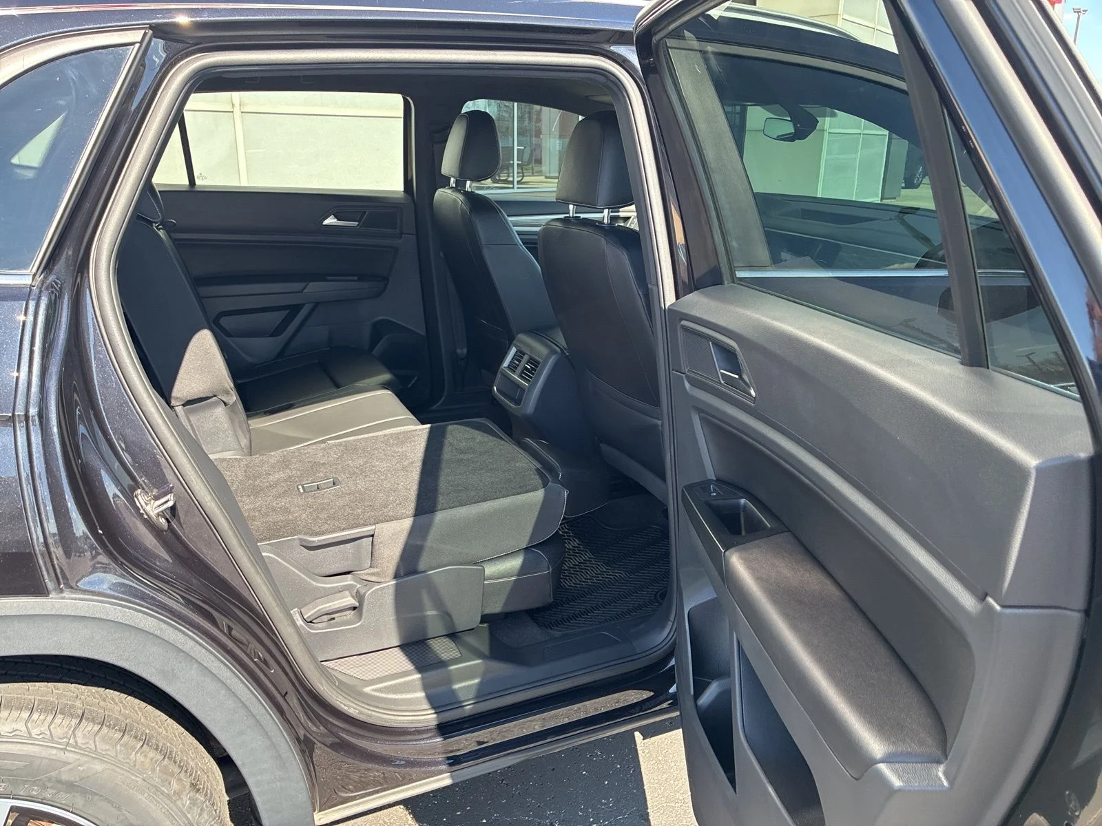 2020 Volkswagen Atlas Cross Sport SE - Photo 10