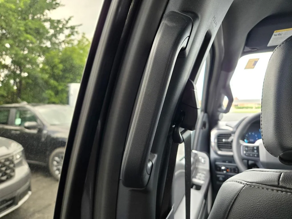 New 2026 Gray Ford Lariat image 23