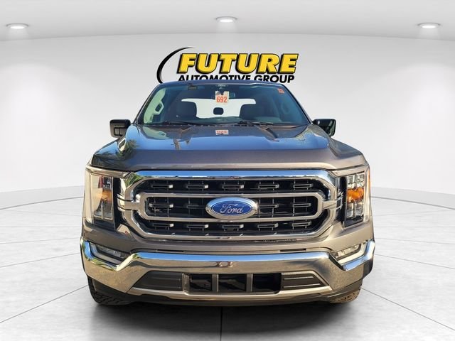 Used 2021 Gray Ford XLT image 2