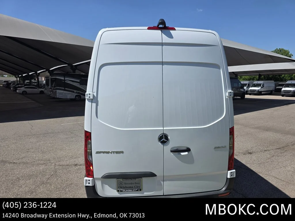 New 2026 Arctic White Mercedes-Benz Cargo 144 WB image 19