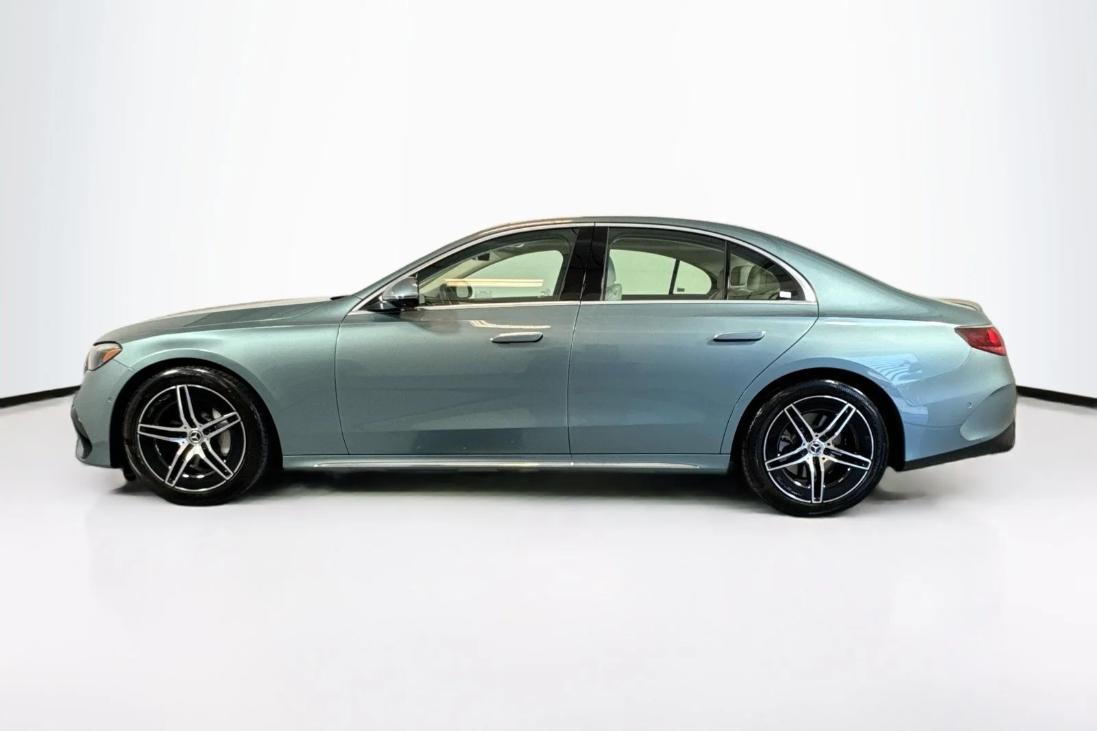Used 2026 Verde Silver Metallic Mercedes-Benz E 350 image 8
