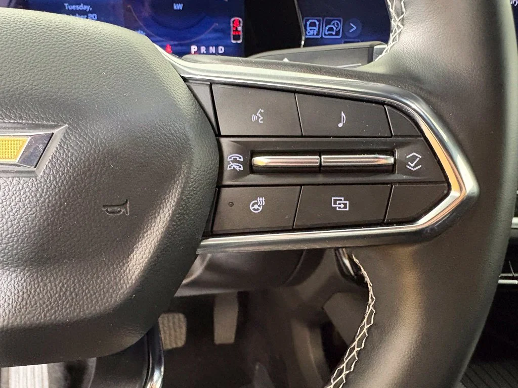 Used 2024 White Chevrolet LT image 26